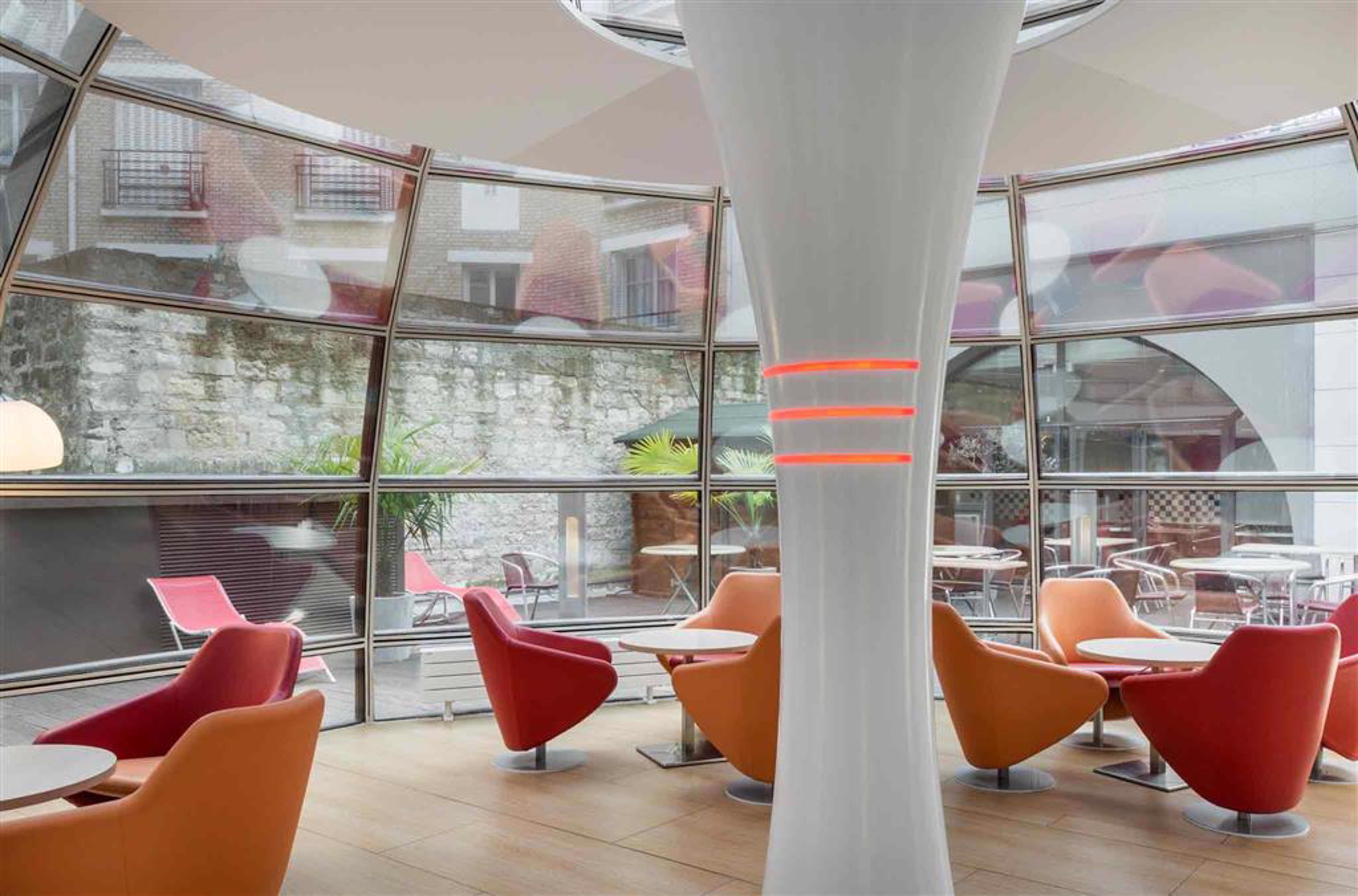 Hotel Ibis Tour Eiffel Cambronne 15ème 3*